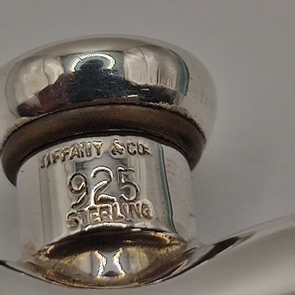 TIFFANY & CO 9.25 SILVER HEART SHAPED PERFUME DAUBER ...VINTAGE - Picture 2 of 5